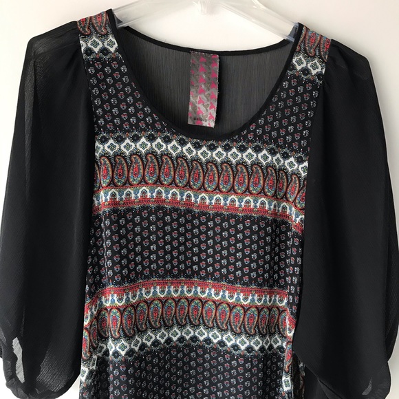 Wallpapher Sheer Mixed Print Blouse - Picture 3 of 7